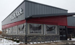 Cafe Blinds help you keep those patio tables in use over the long, cold, winter.