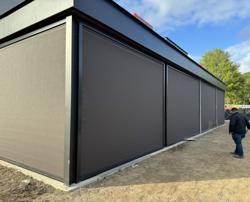 Perrys-Custom-Automated-Patio-Enclosures-Black-Shades